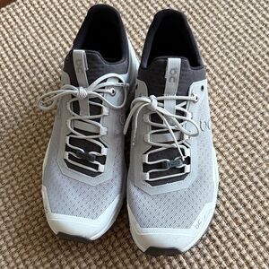 New! On Running Men's Black and Gray Athletic Shoes